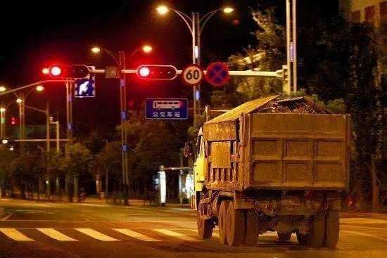 壓車本貸(車貸壓本不押車都需要什么)? (http://m.tony-an.com/) 知識問答 第1張